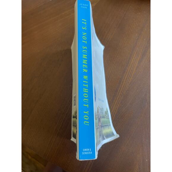 The summer I turned pretty First and second books - Picture 5 of 8